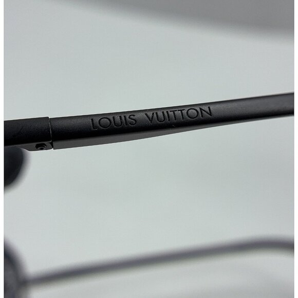 Louis Vuitton Monogram Sunglasses Dark Gun Party Aviator Unisex - Picture 4 of 10
